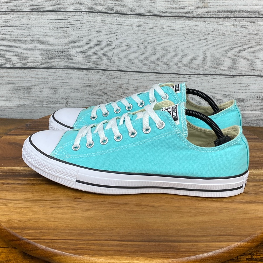 Converse Chuck Taylor All Star Low Aruba Blue Shoe 130118F Men’s 10 / Women’s 12
